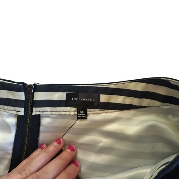 Romantic Classic Lace Overlay Skirt The Limited Navy Blue A-Line Size 12 - Picture 4 of 6